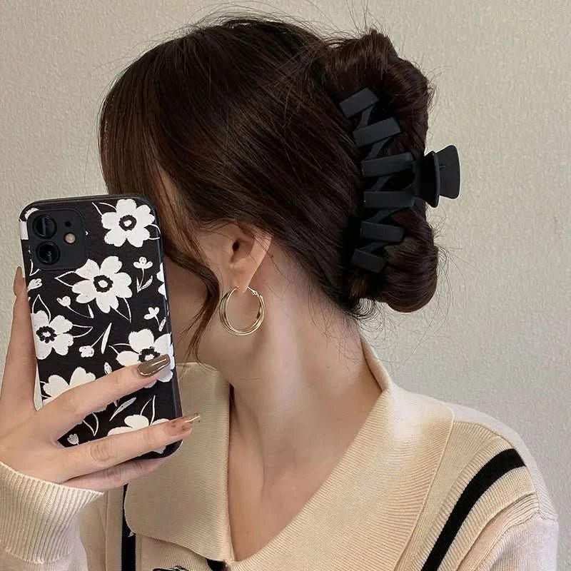 2/3/4Pcs Headwear Set Women Fashion Claw Clip Coffee Black Acrylic Large Hair Claw Korea For Girl Clip Barrette Hair Accessories - Wear and Wander