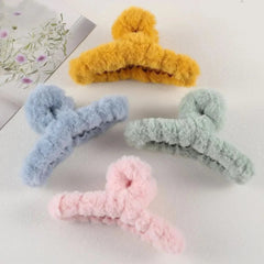 4Pcs/Set Plush Hair Claw Elegant Acrylic Hairpins Faux Fur Hair Clip Barrette Crab Headwear for Women Girls Hair Accessories - Wear and Wander