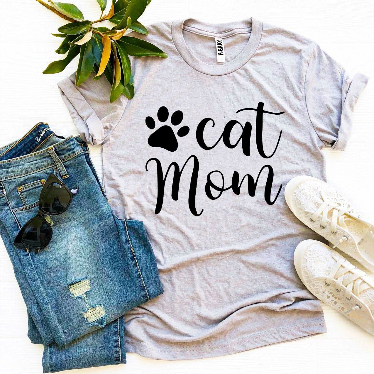 Cat Mom T-shirt - Wear and Wander