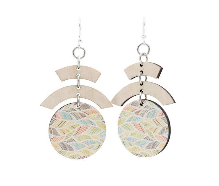 Flowing Feather Earrings 1658 - Wear and Wander