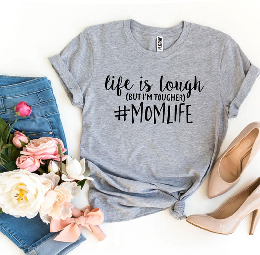 #Momlife T-shirt - Wear and Wander