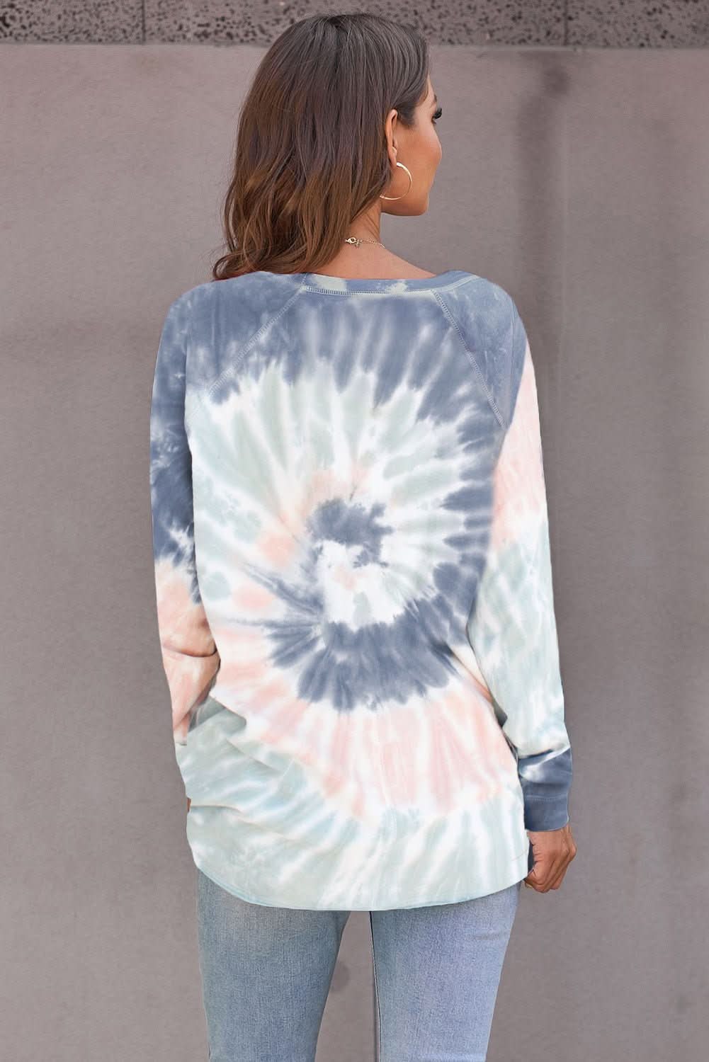 Multicolor Ombre Tie Dye Loose Casual Sweatshirt - Wear and Wander