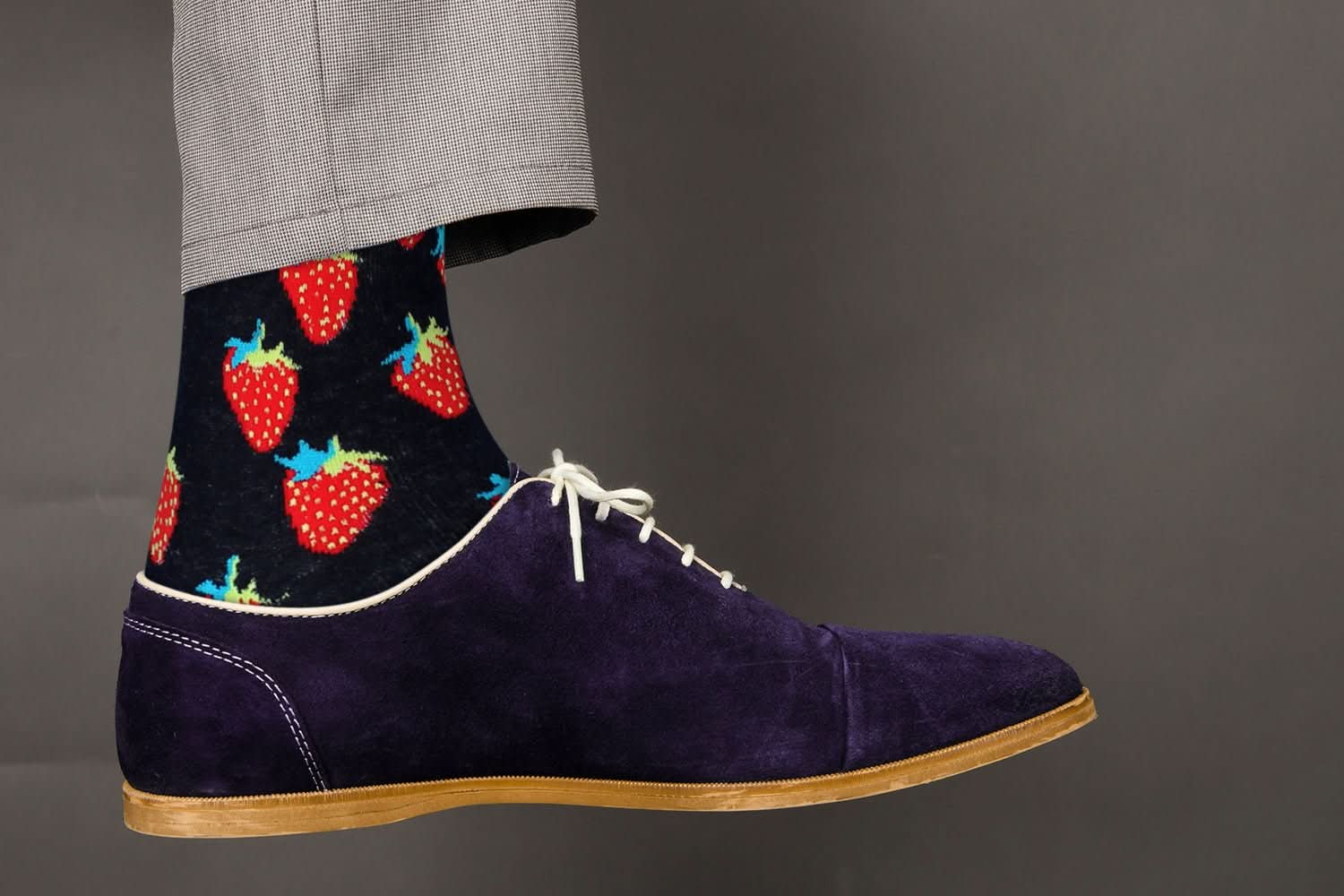 Sick Socks β Strawberry β Food Service Socks - Wear and Wander