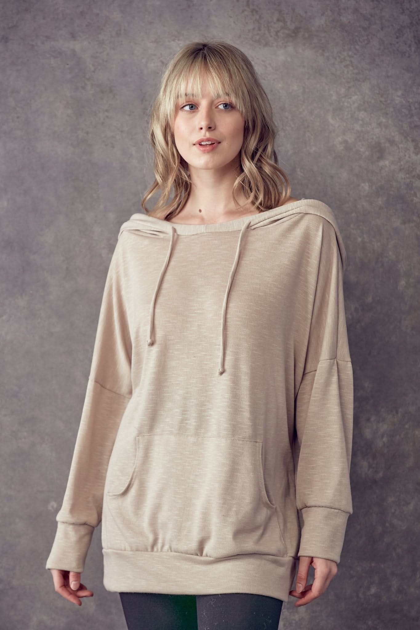 Solid Scoop Neck Loose Hoodie - Wear and Wander