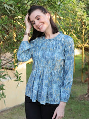 Summer Vibes: Disyfashion's Cute Women's Top - Wear and Wander