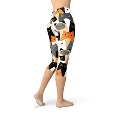 Womens All Over Print Cats Capri Leggings - Wear and Wander