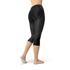 Womens Carbon Fiber Sports Capri Leggings - Wear and Wander