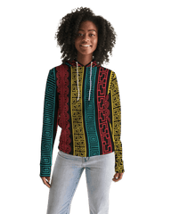 Womens Hoodie - Pullover Hooded Sweatshirt - Graphic/multicolor - Wear and Wander