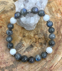 Blue Flash Labradorite & Rainbow Moonstone Stretch Bracelet! - Wear and Wander