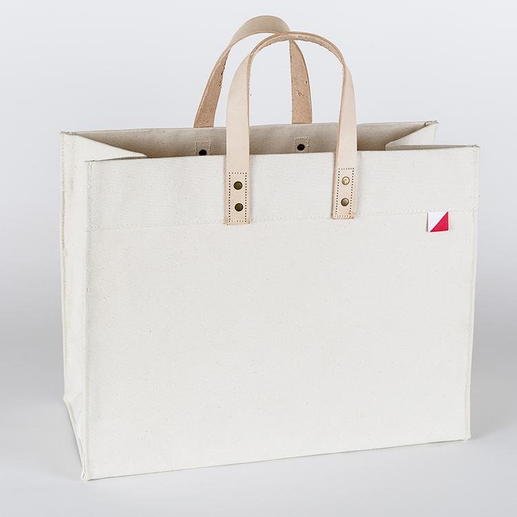 Box Tote Bag Canvas and Leather - Wear n Wander