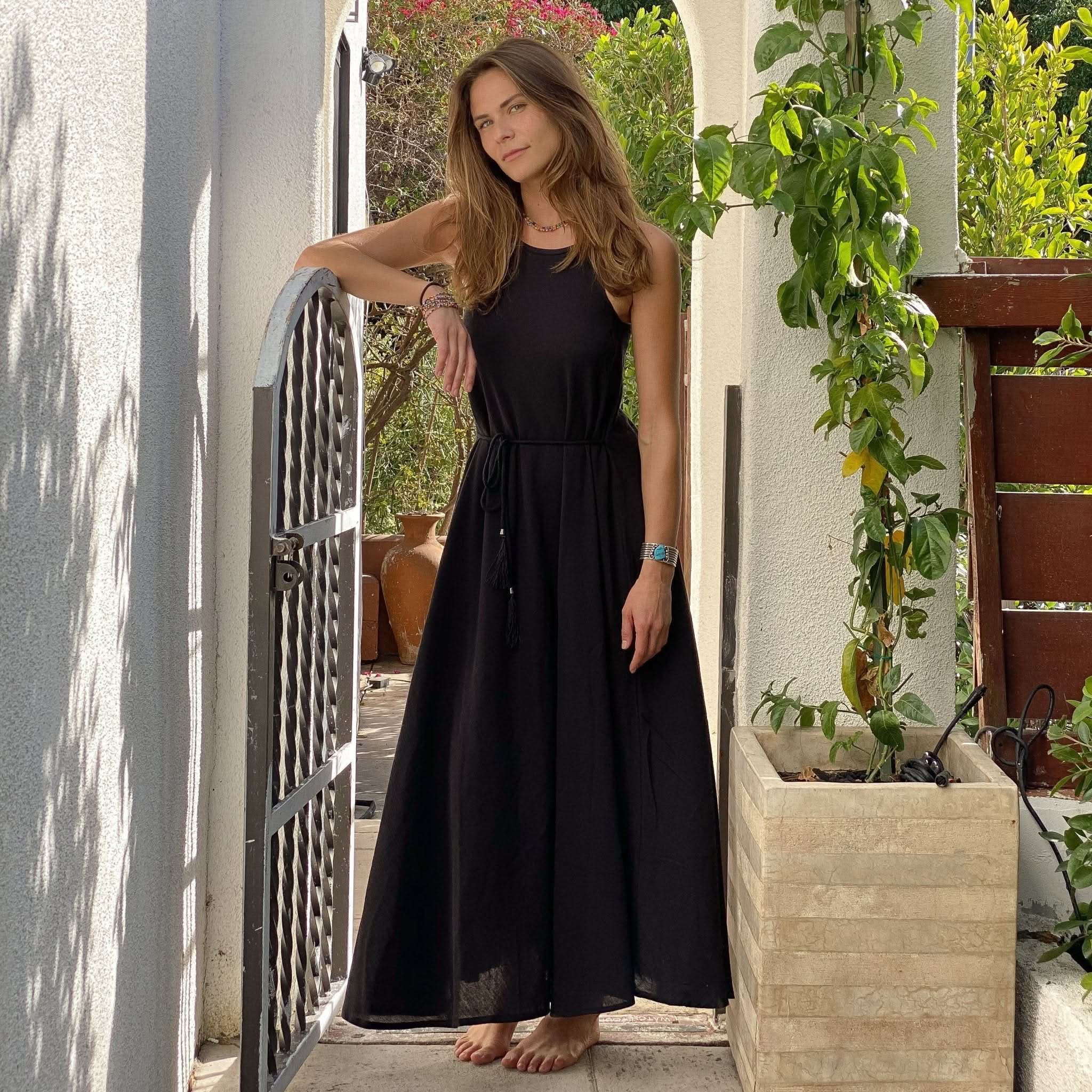 CALLIE MAXI DRESS - BLACK - Wear and Wander