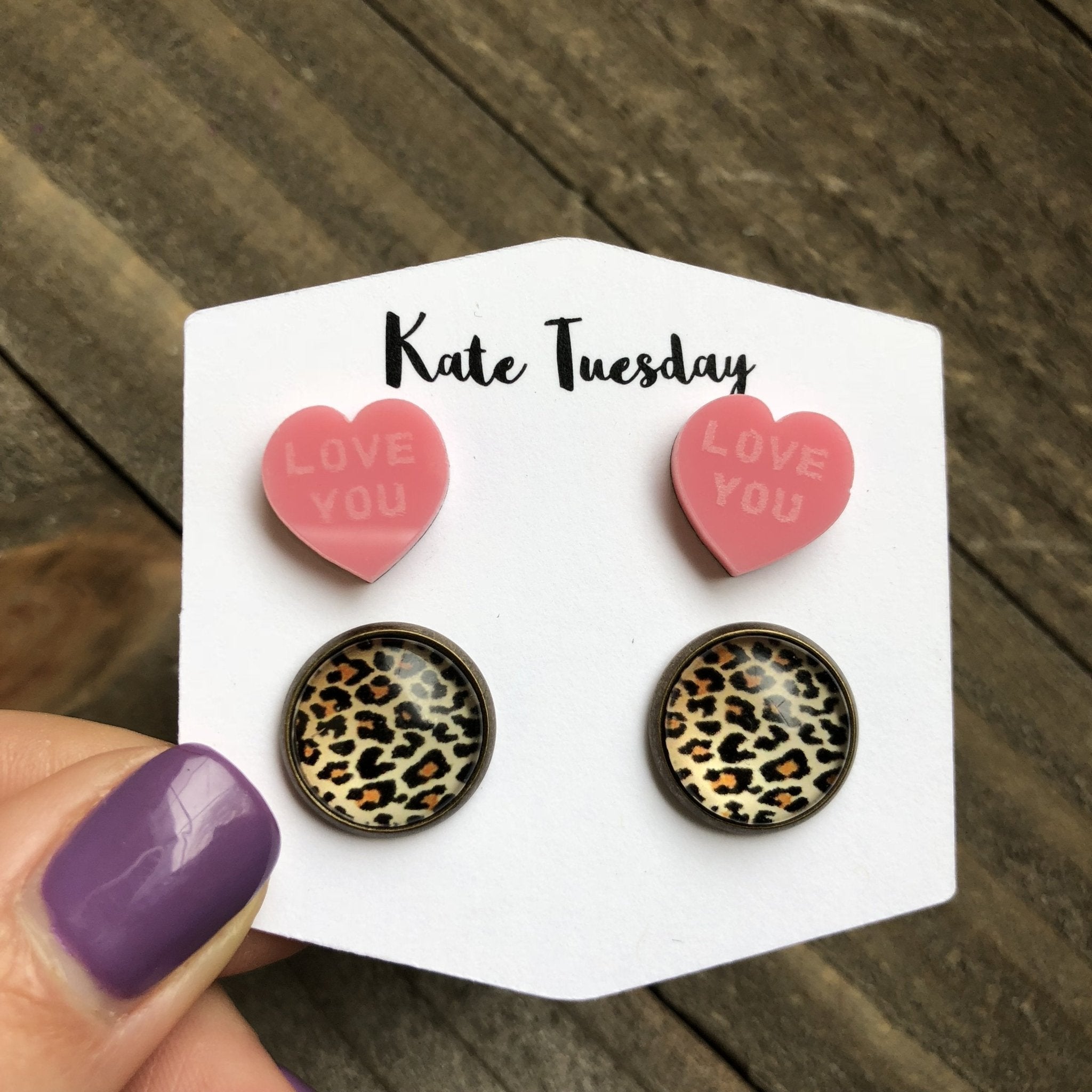 Cheetah Double Set Acrylic Heart Earrings - Wear and Wander