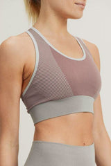 Chevron Track Seamless Hybrid Racerback Sports Bra - Wear and Wander