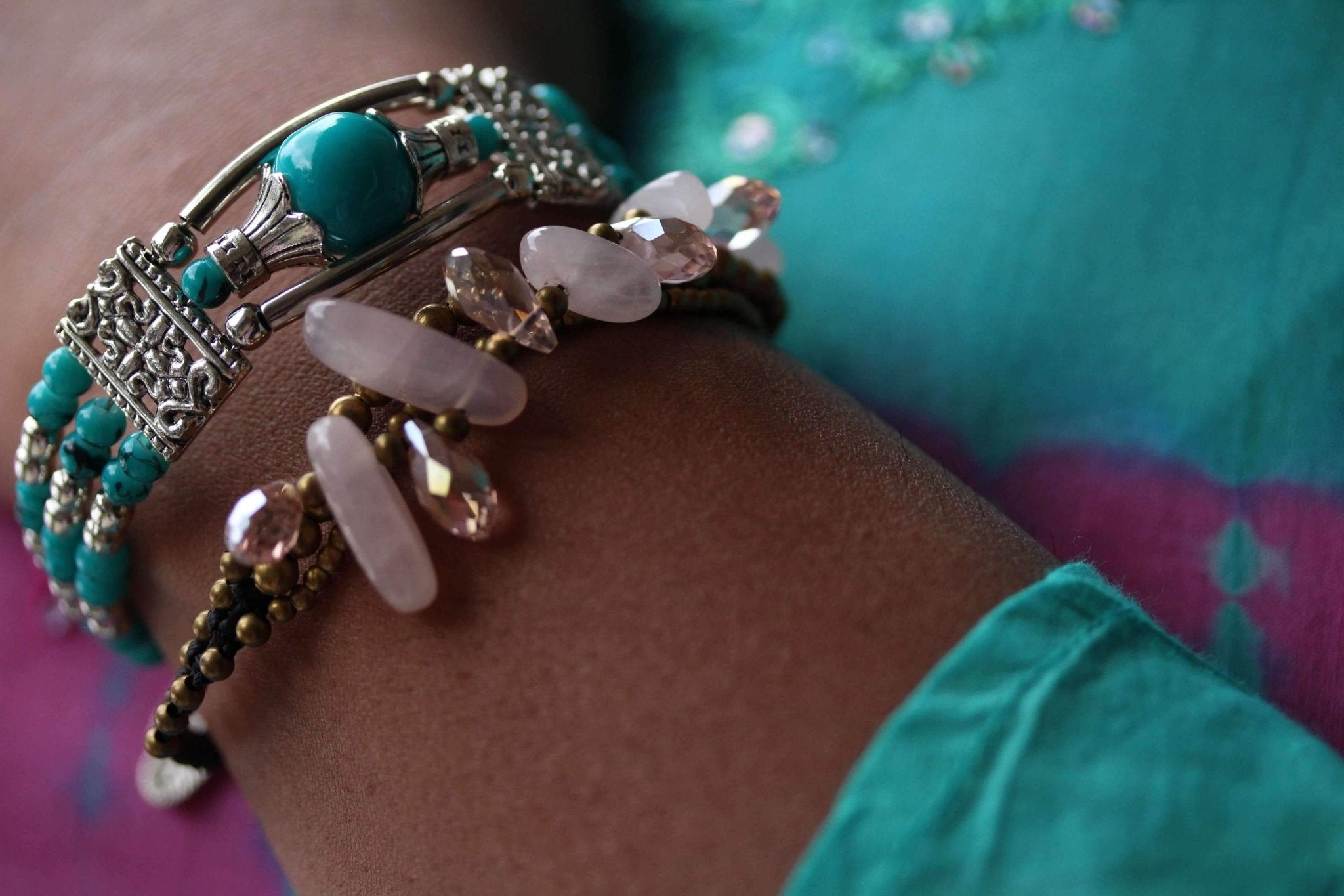 Feather Charm And Beads Bracelet - Wear and Wander