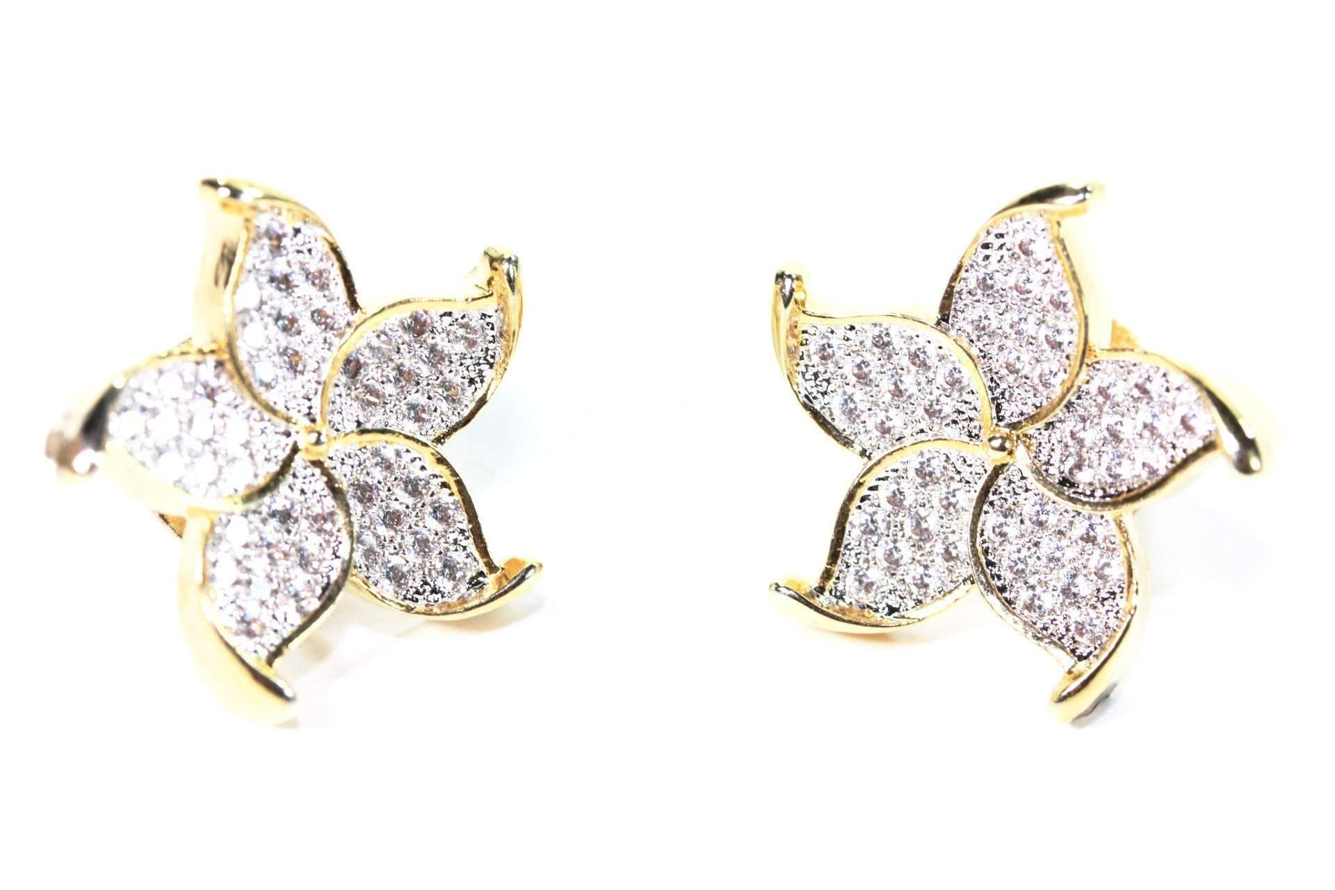 Five Petal Flower Stud Earrings - Wear and Wander