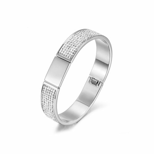 FLAWLESS PAVÉ BANGLE - Wear and Wander