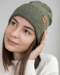 HAAKWEAR Knit Cuffed Beanie - Forest Green - Wear and Wander