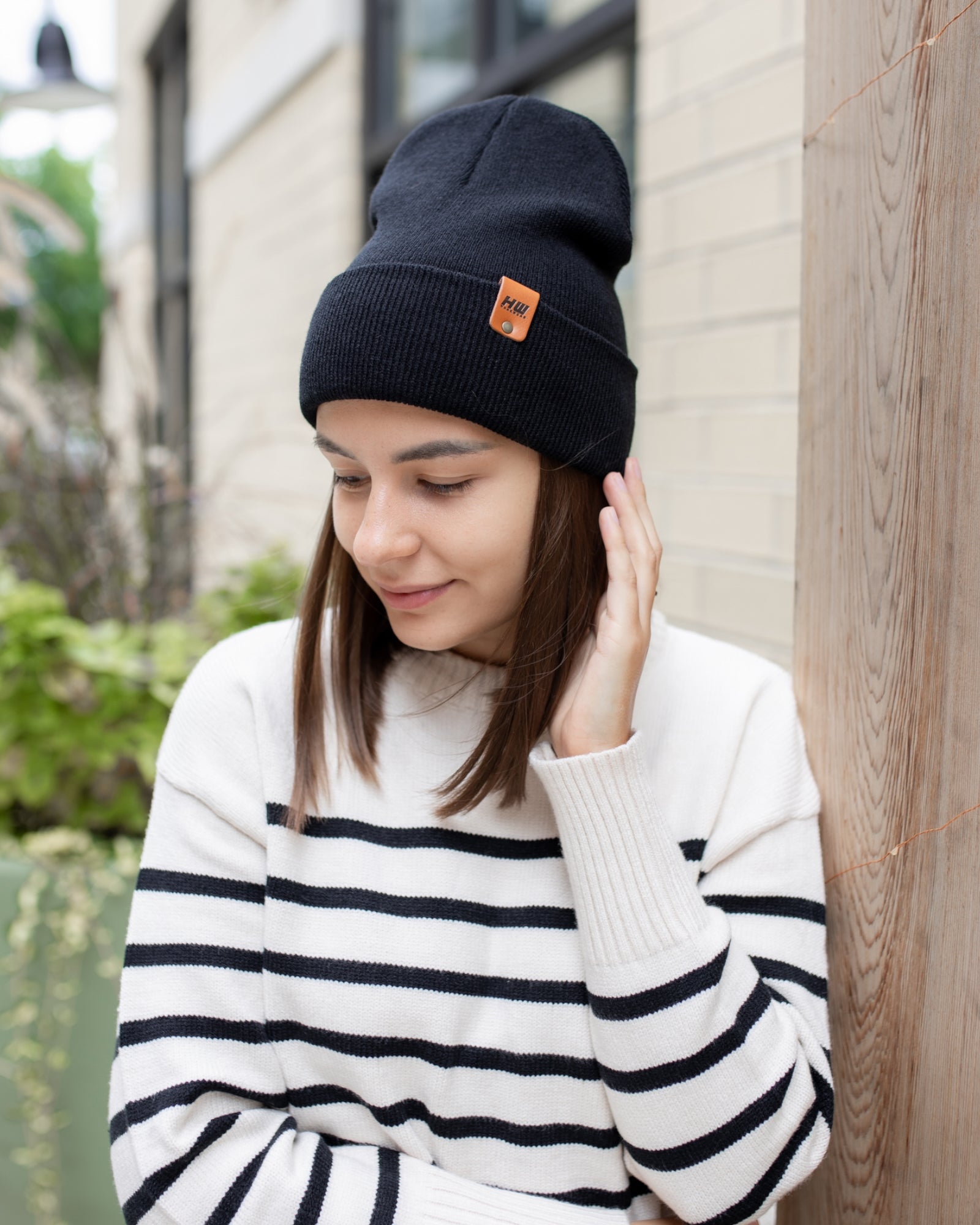 HAAKWEAR Knit Cuffed Beanie - Midnight Black - Wear and Wander