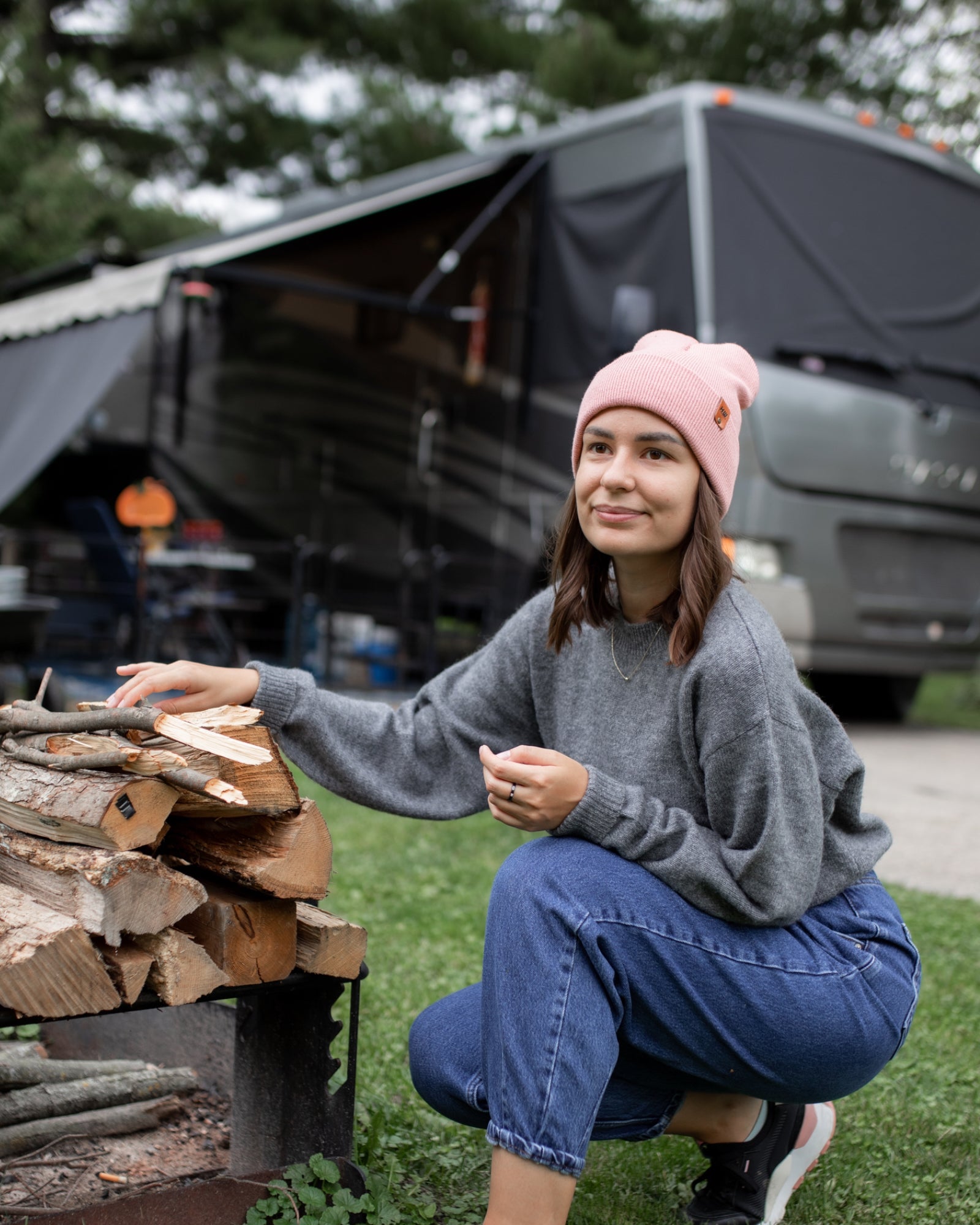 HAAKWEAR Knit Cuffed Beanie - Pearl Pink - Wear and Wander