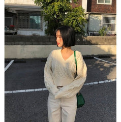 Mninmalist Korean style sweet knitted sweater - Wear and Wander