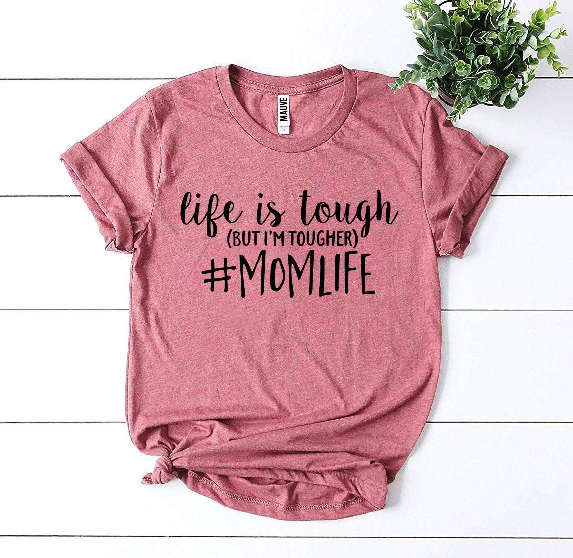 Momlife T-shirt - Wear and Wander