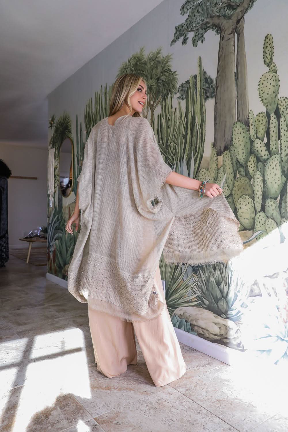 Sequin Detailed Frayed Kimono - Wear and Wander