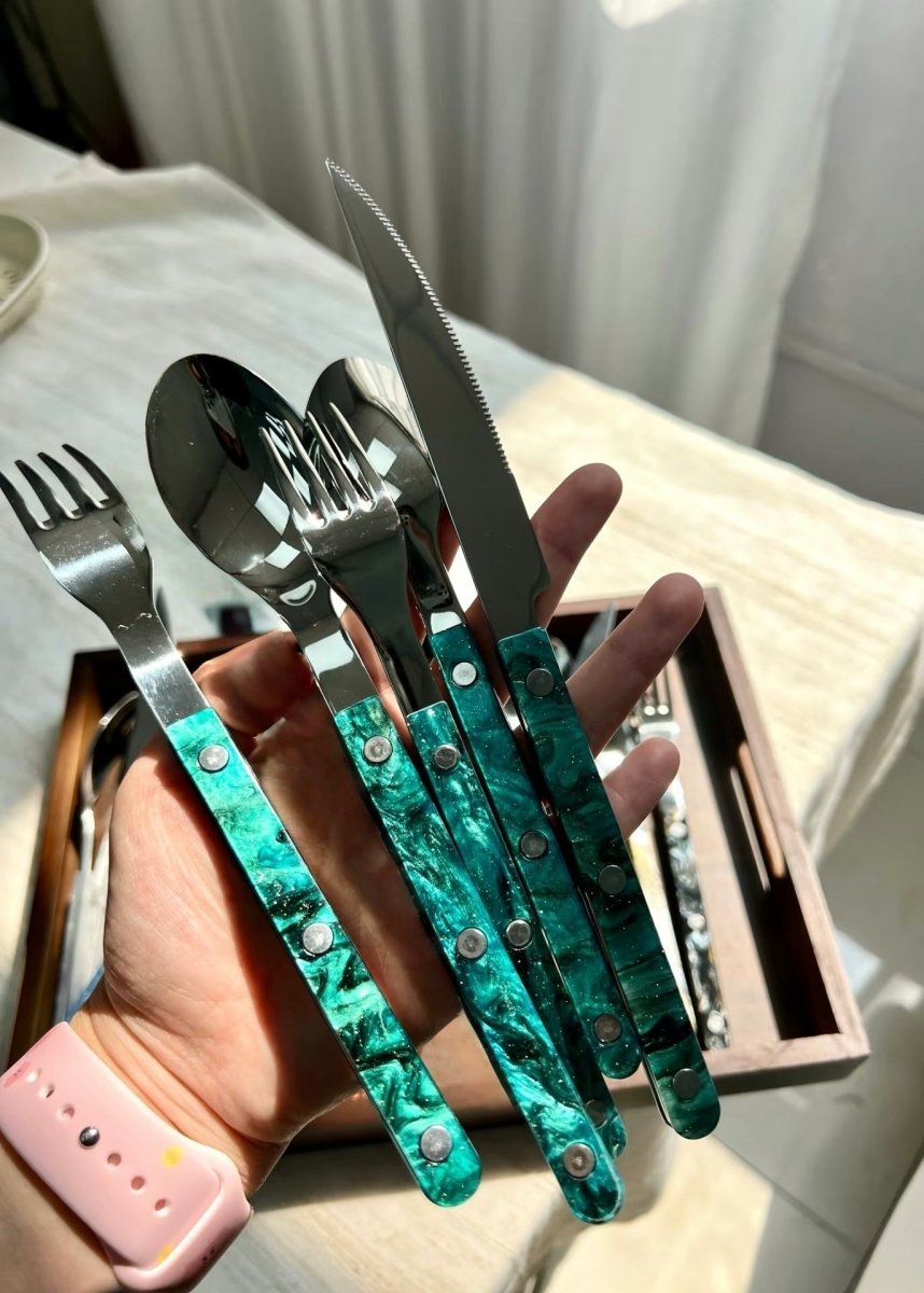 Set Of 10 Pcs Modern Elegant Terra Flatware - Bistrot Style Cutlery - Wear n Wander