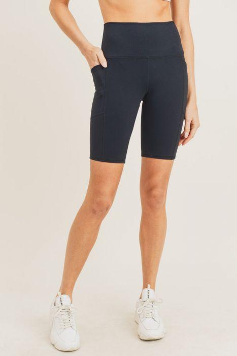 Tapered Band Essential Bermuda Highwaist Leggings - Wear and Wander