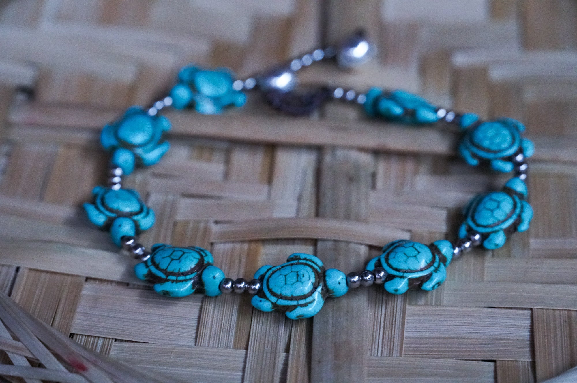 Turquoise Turtle Boho Silver Anklet - Wear and Wander