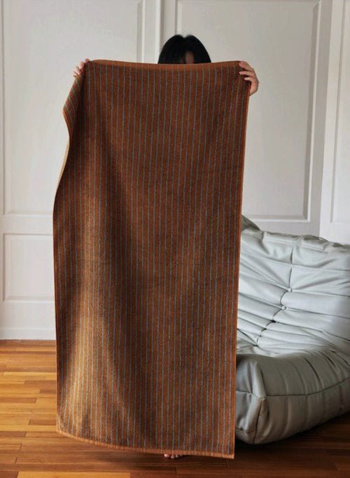 Ultra Soft Absorbent Retro Stripe Bath Towel - 100% Organic Cotton - Wear n Wander