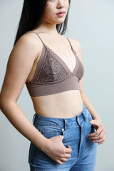 Waistband Loop Lace Brami - Wear and Wander