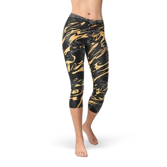 Womens Black Marble w/ Gold Splash Capri Leggings - Wear n Wander