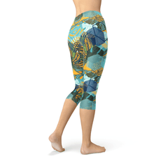 Womens Hexagon Floral Capri Leggings - Wear n Wander