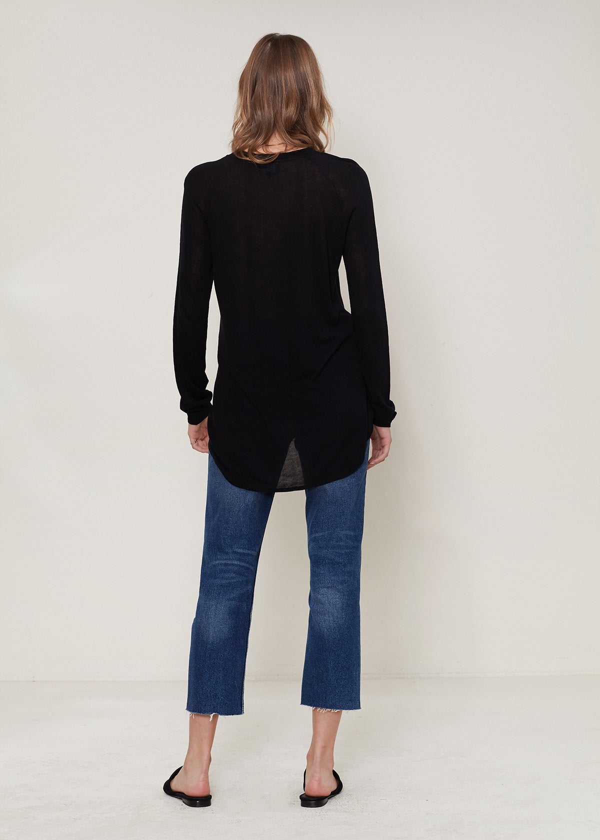 Women's Wrap Hem Sweater In Black - Wear and Wander